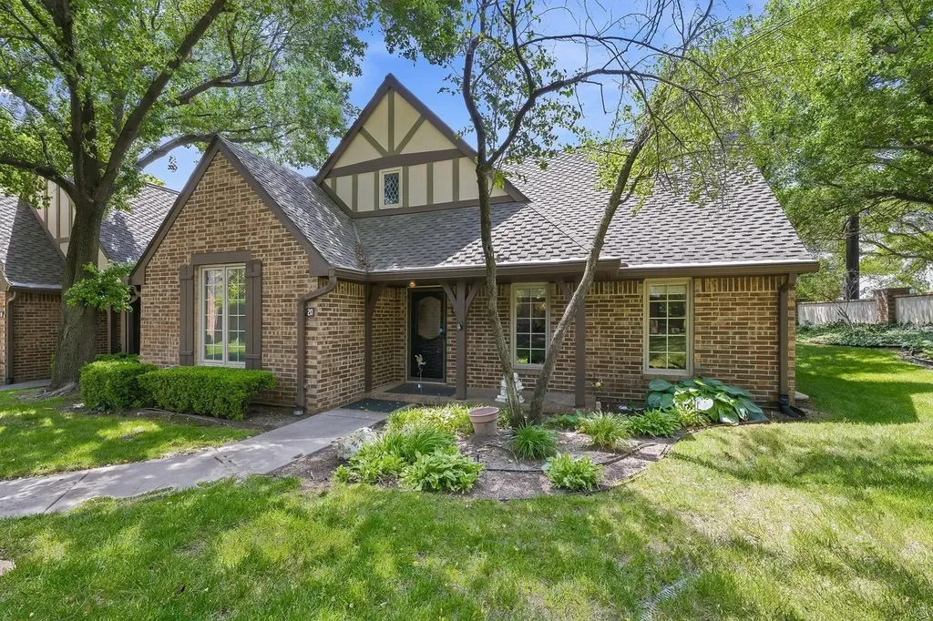 640 N Rock Road Wichita KS 67206