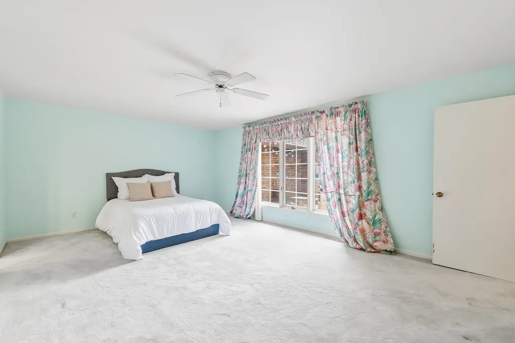 640 N Rock Road Wichita KS 67206