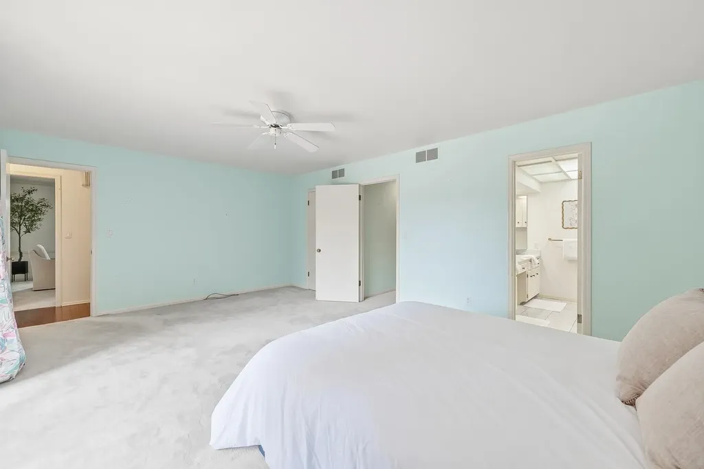 640 N Rock Road Wichita KS 67206