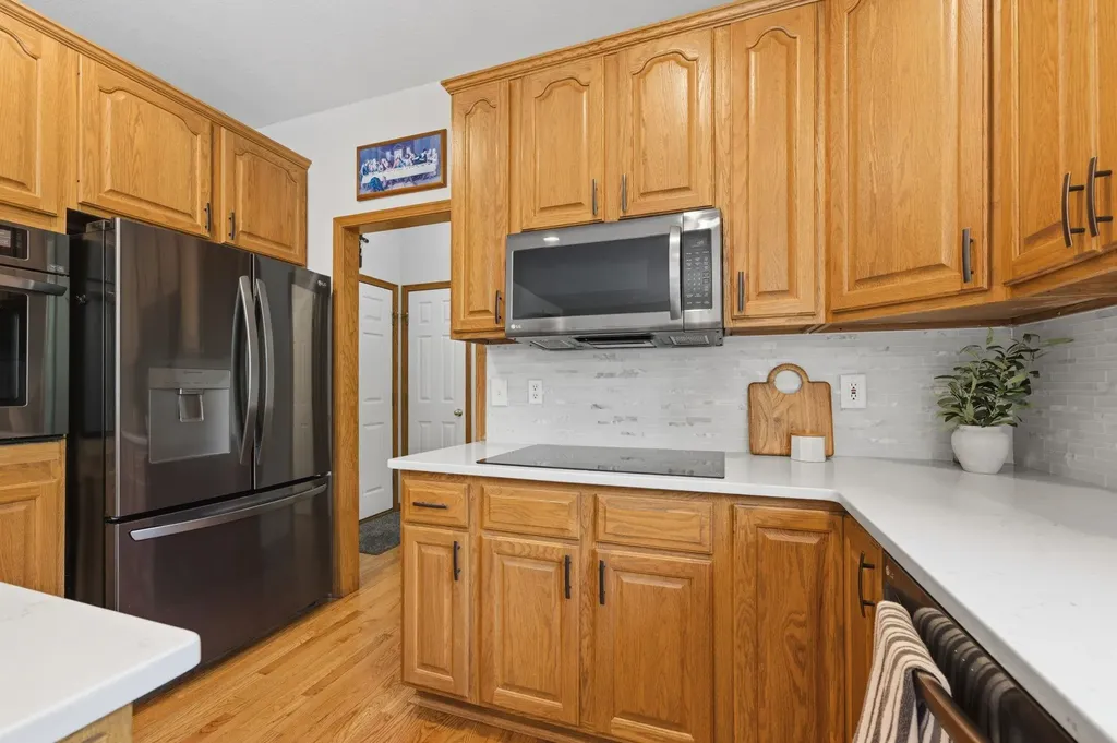 1025 N Woodridge Court Wichita KS 67206