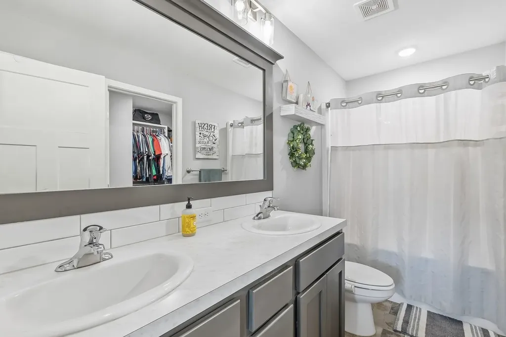 2509 E Dory Court Goddard KS 67052