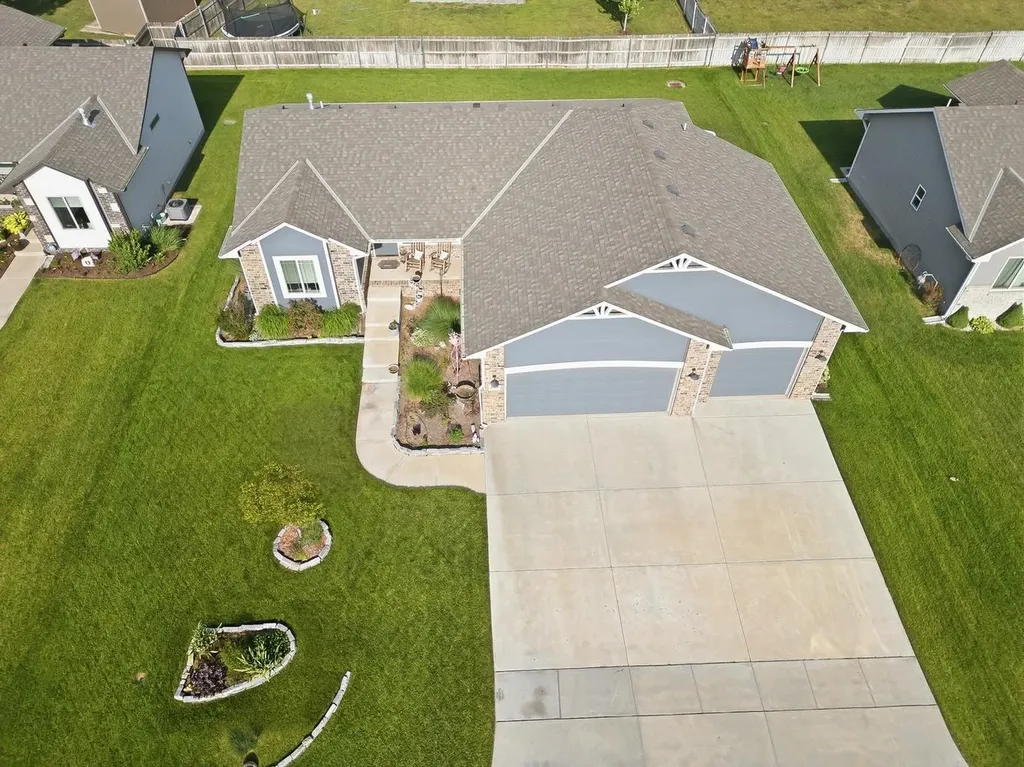 2509 E Dory Court Goddard KS 67052