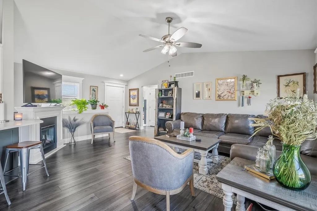 2509 E Dory Court Goddard KS 67052