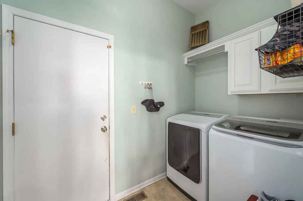 704 W Point Court Andover KS 67002