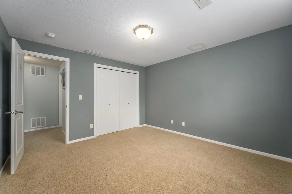 704 W Point Court Andover KS 67002