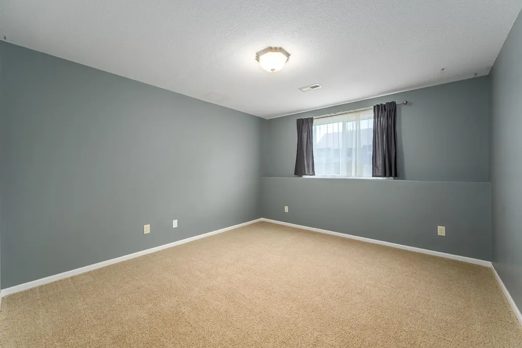 704 W Point Court Andover KS 67002