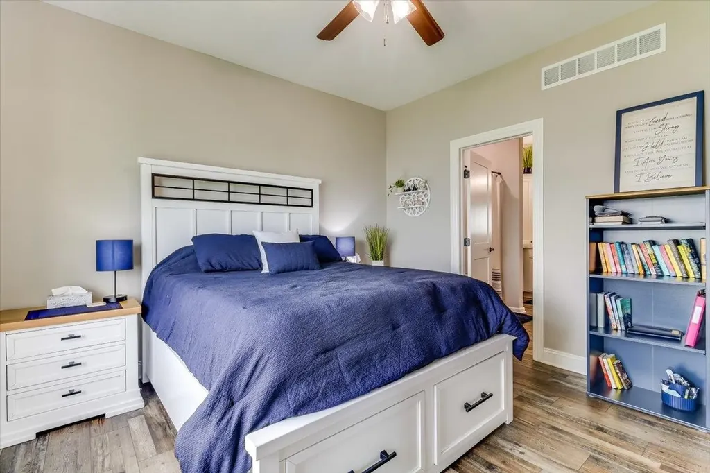 10913 W Cedar Lane Maize KS 67101
