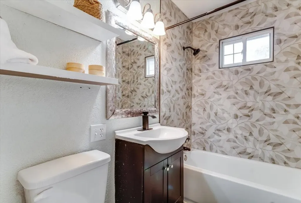 3212 E Fairhaven Drive Wichita KS 67216
