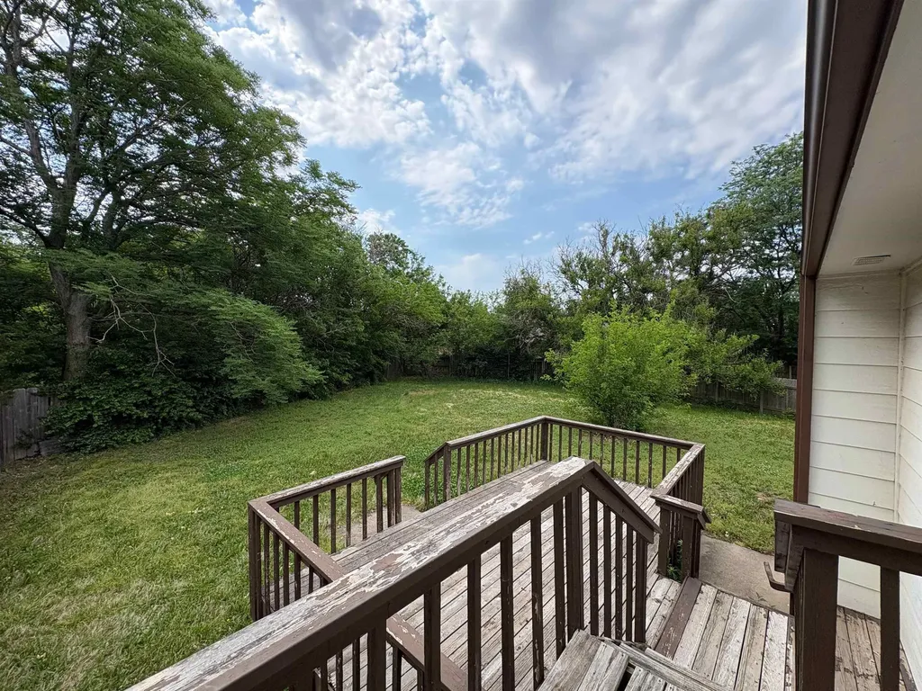 1726 S Beech Court Wichita KS 67207
