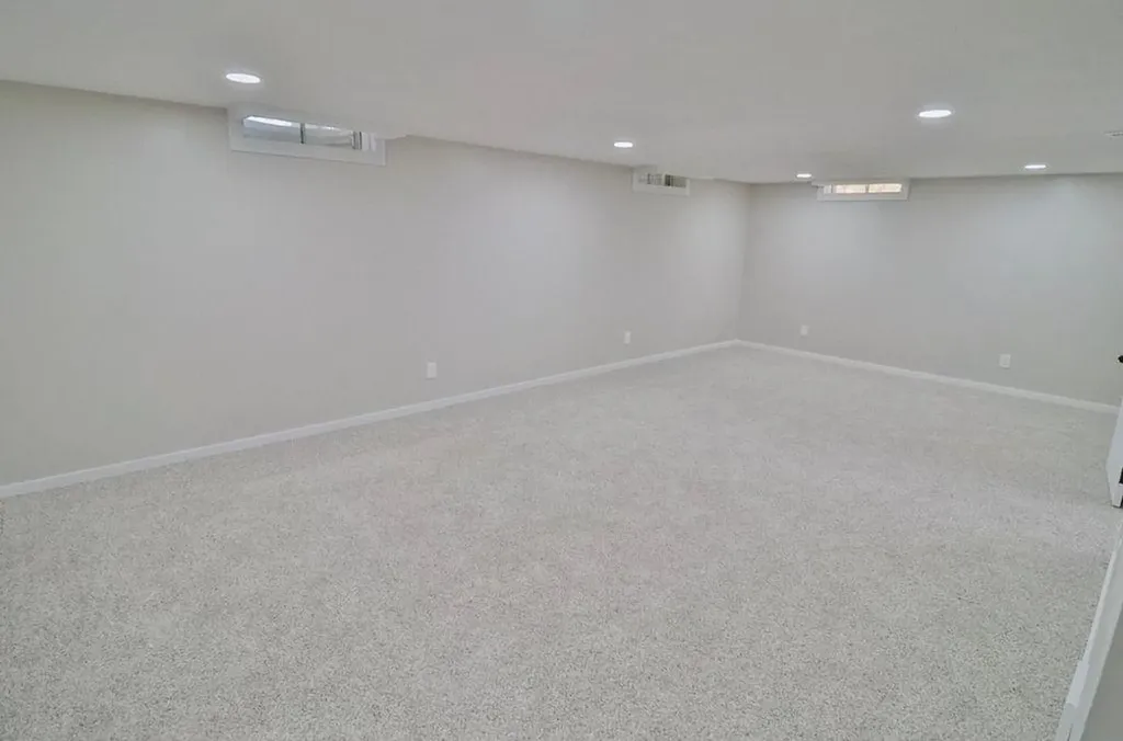 1605 N Illinois Avenue Wichita KS 67203
