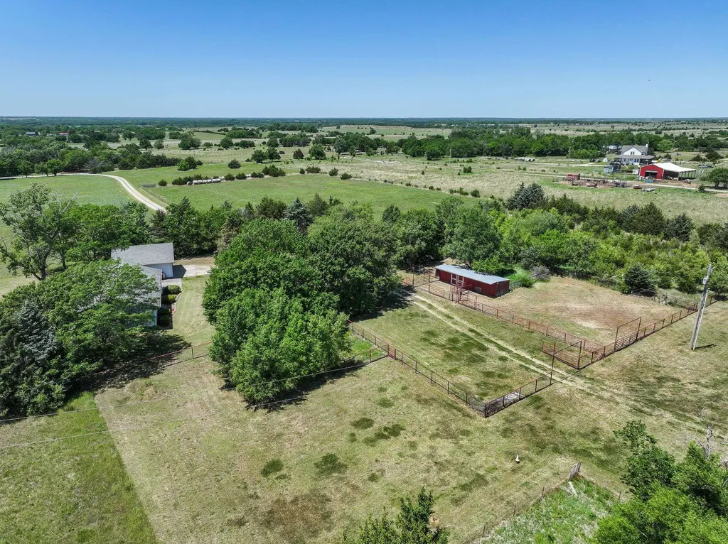 14676 SW Ohio Street Road Augusta KS 67010