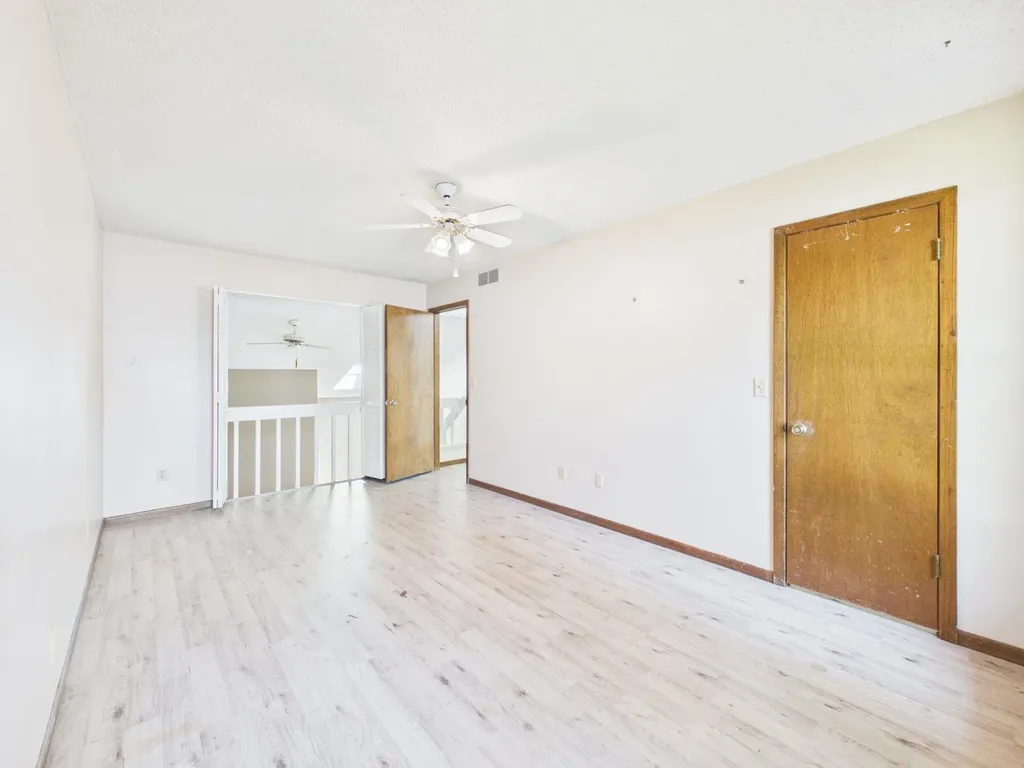 1530 N Smith Circle Wichita KS 67212