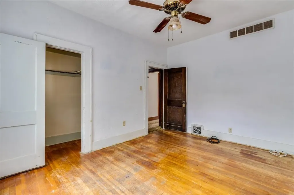 3509 E 2nd Street N Wichita KS 67208