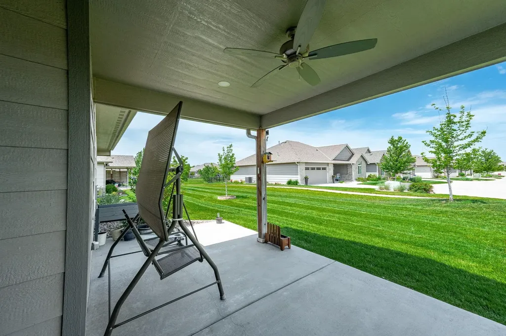 3673 N Lakeway Court Wichita KS 67205
