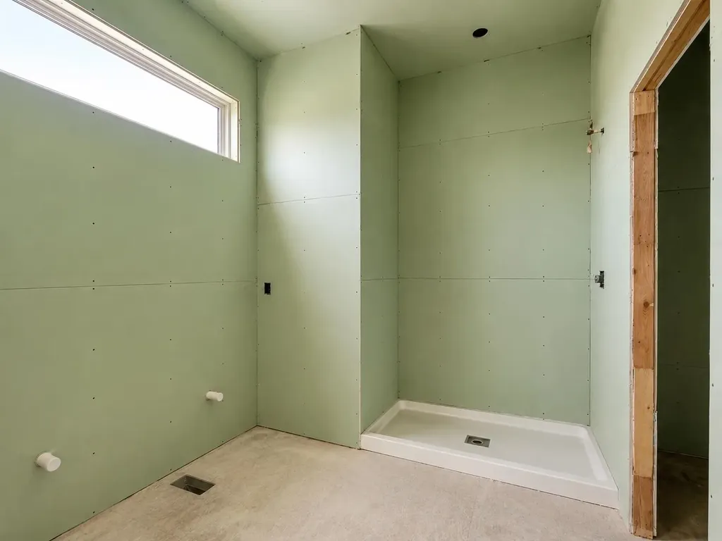 5754 N Edwards Street Wichita KS 67204