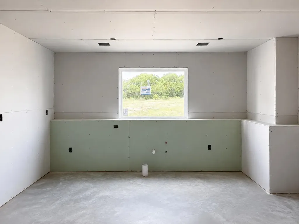 5754 N Edwards Street Wichita KS 67204