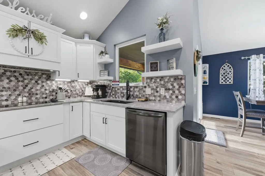 9711 W Bella Vista Wichita KS 67212