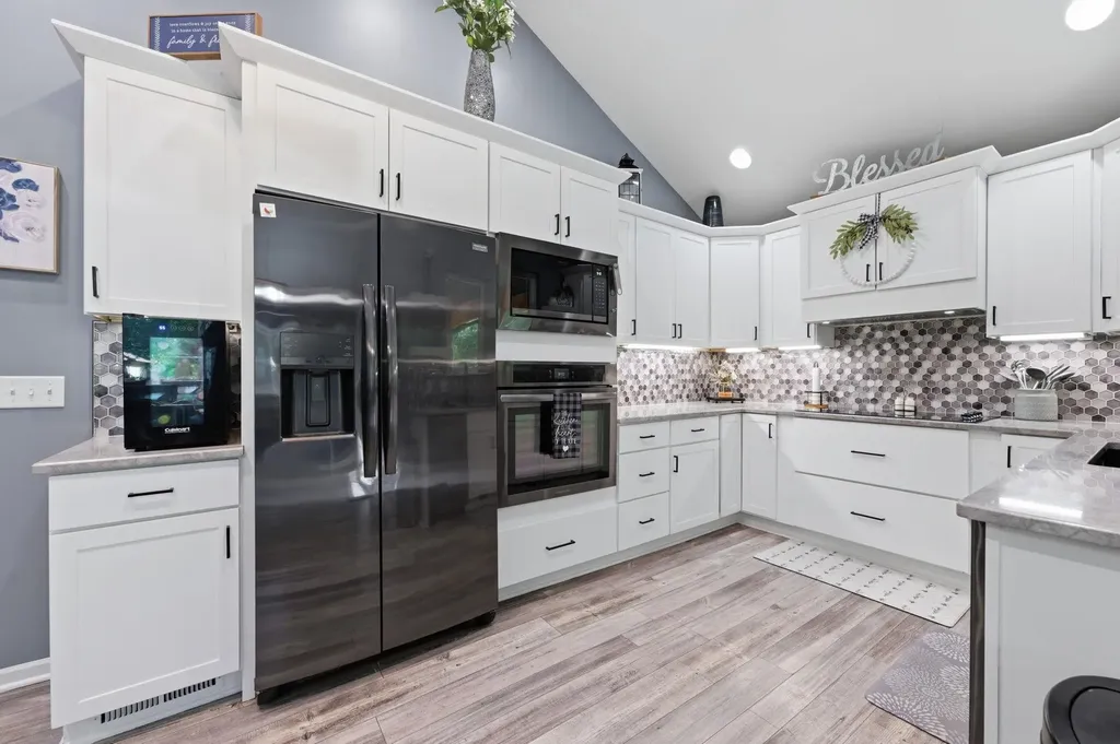 9711 W Bella Vista Wichita KS 67212
