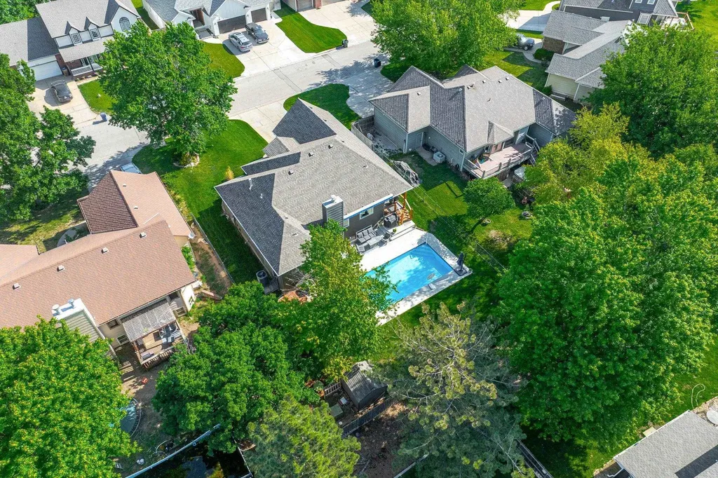 9711 W Bella Vista Wichita KS 67212