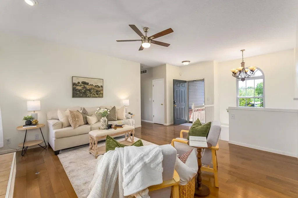 830 N Bracken Circle Wichita KS 67206