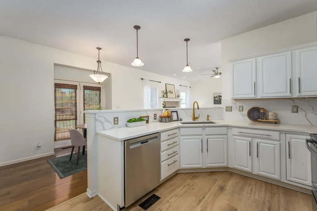 830 N Bracken Circle Wichita KS 67206