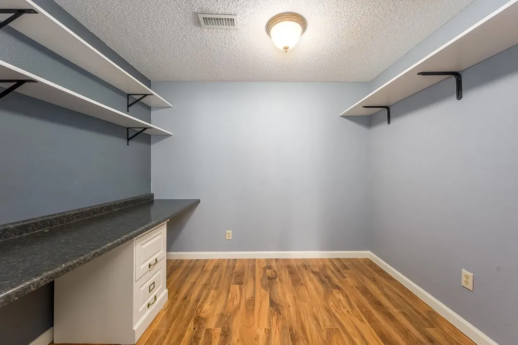 830 N Bracken Circle Wichita KS 67206