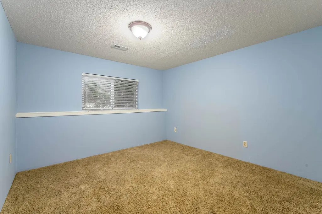 830 N Bracken Circle Wichita KS 67206