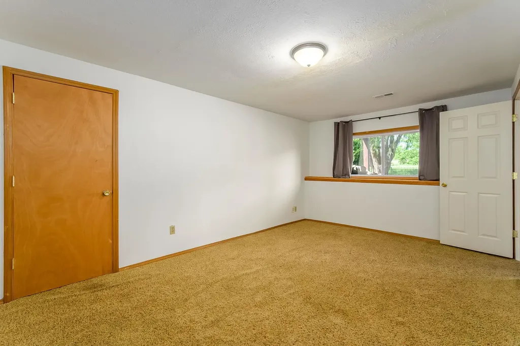 830 N Bracken Circle Wichita KS 67206