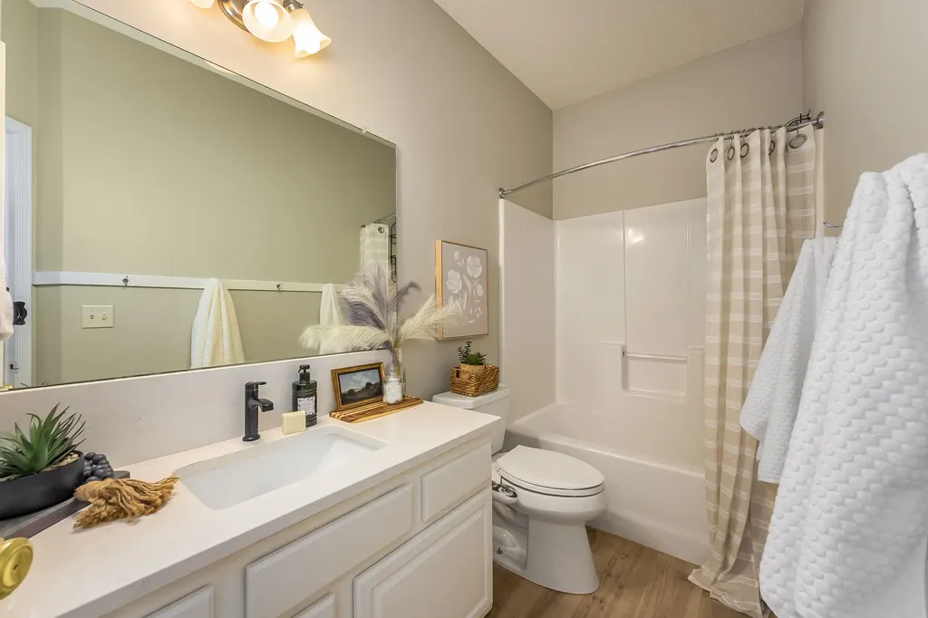 830 N Bracken Circle Wichita KS 67206