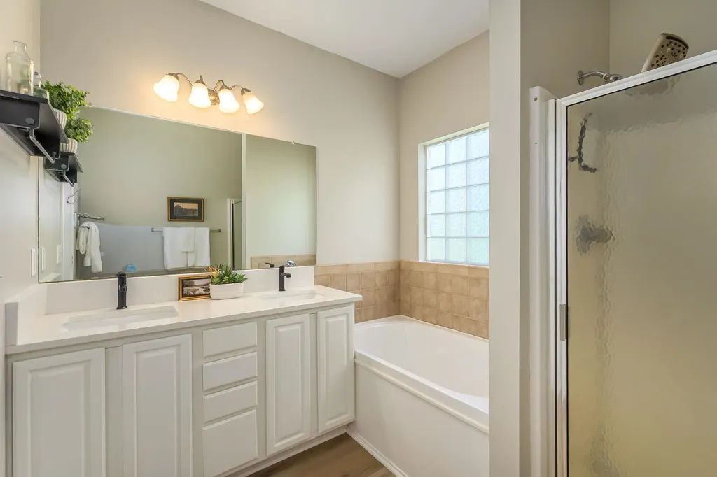830 N Bracken Circle Wichita KS 67206