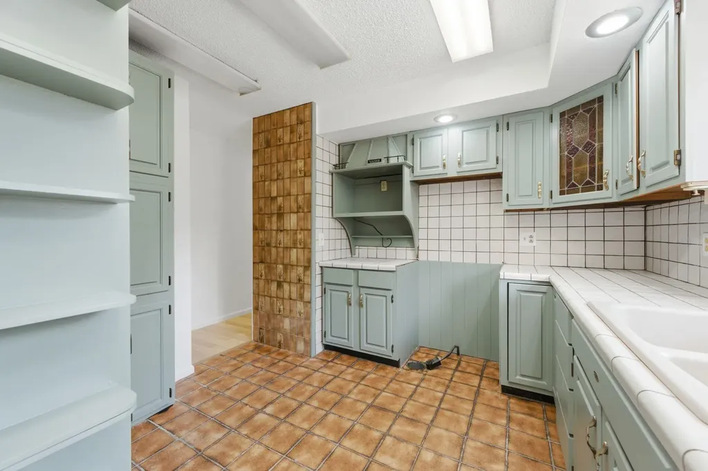 319 N Magnolia Attica KS 67009
