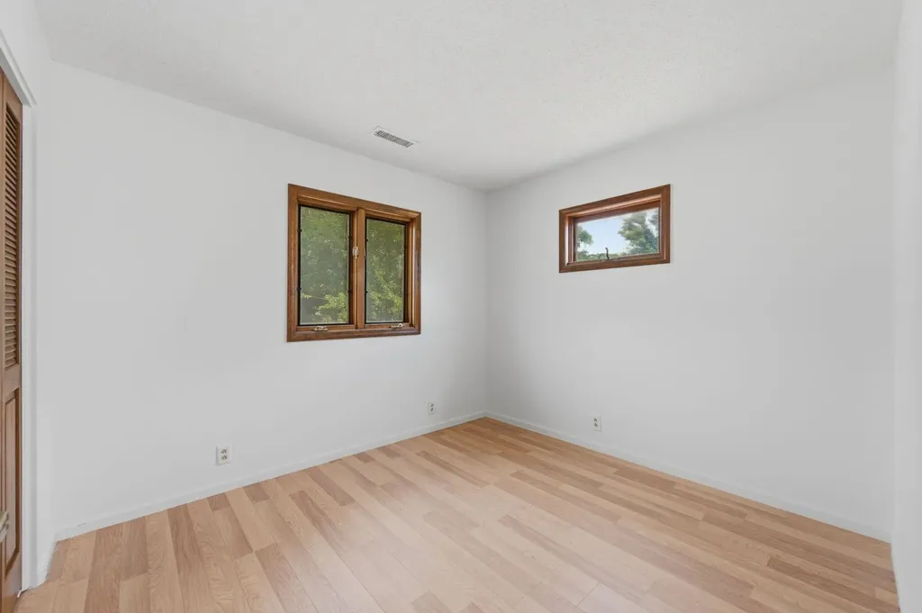 319 N Magnolia Attica KS 67009
