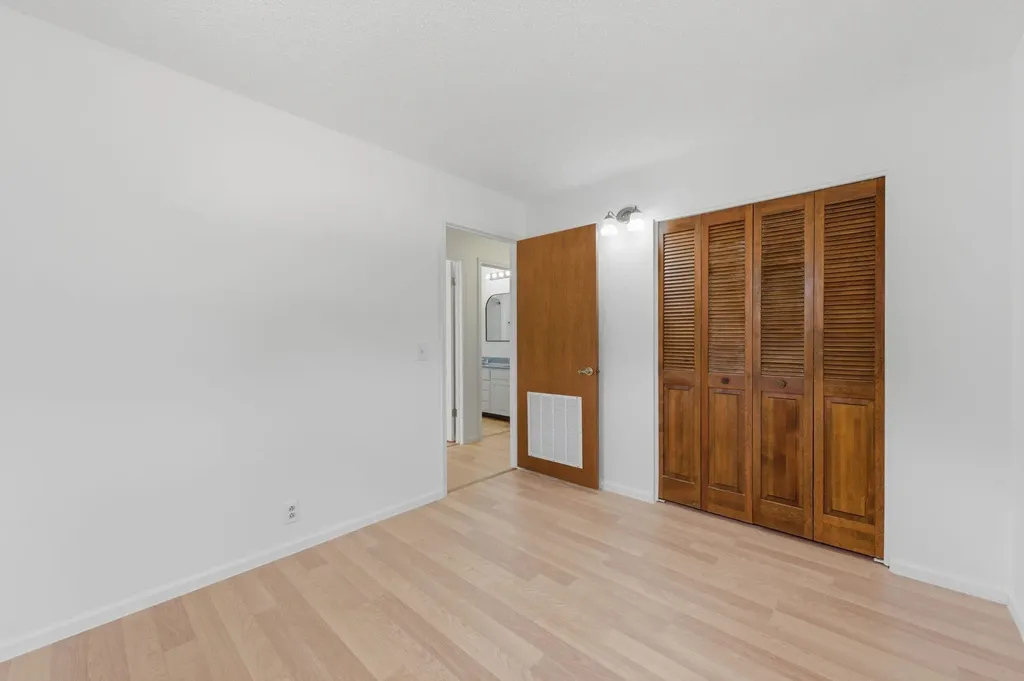 319 N Magnolia Attica KS 67009