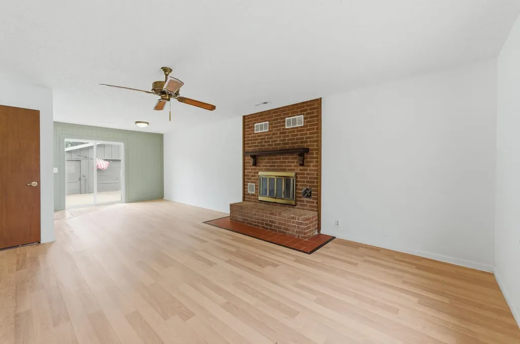 319 N Magnolia Attica KS 67009