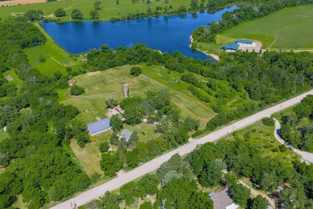 5487 SW Shumway El Dorado KS 67042