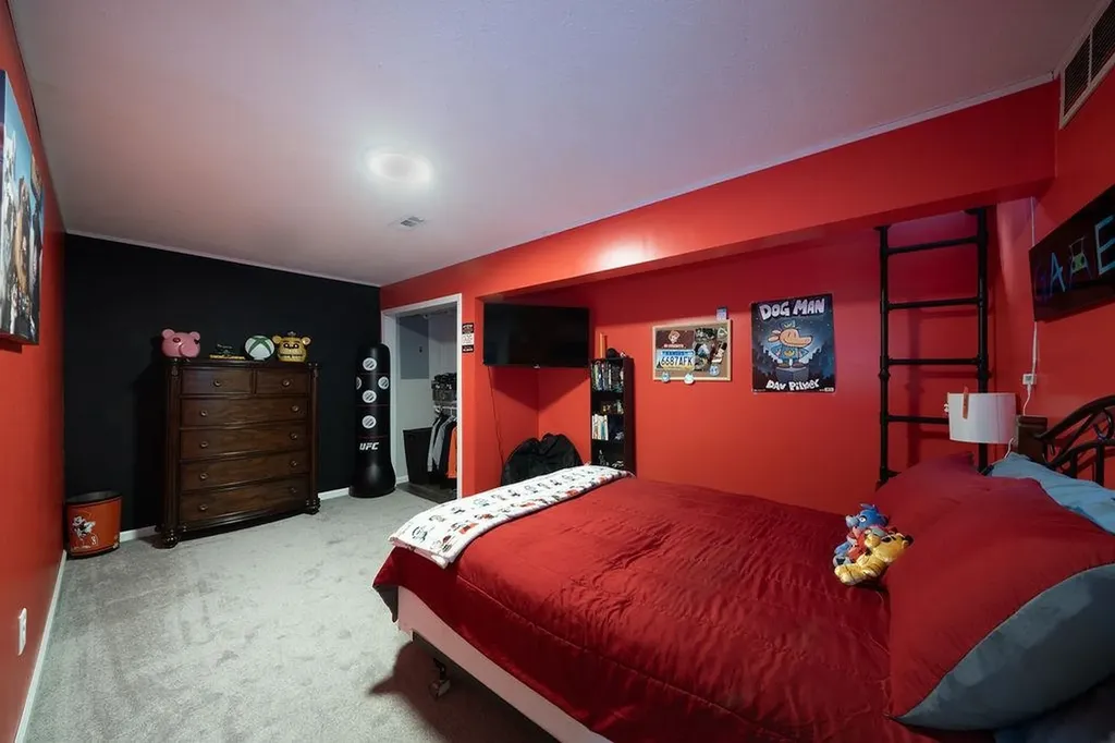 601 E Dover Drive Valley Center KS 67147