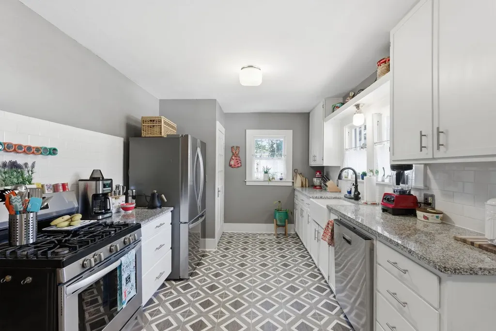 431 N Fountain Wichita KS 67208