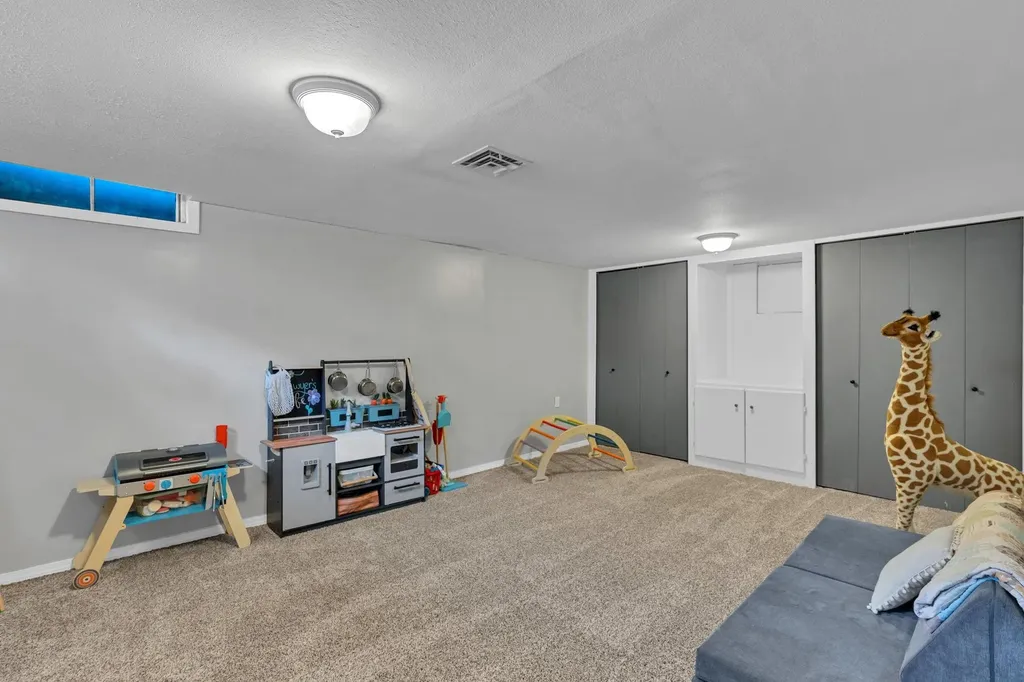 6410 E 12th Street N Wichita KS 67206