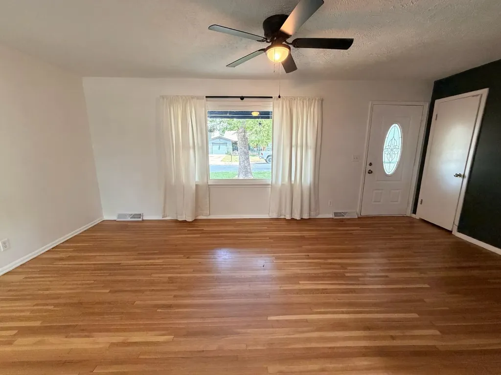 1439 N Community Drive Derby KS 67037