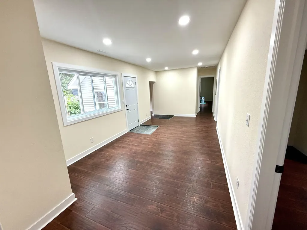 1239 S Main Street Wichita KS 67213