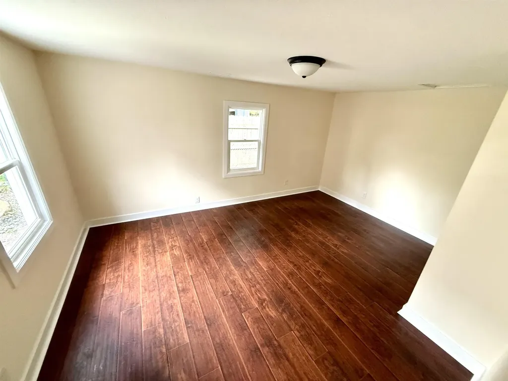 1239 S Main Street Wichita KS 67213