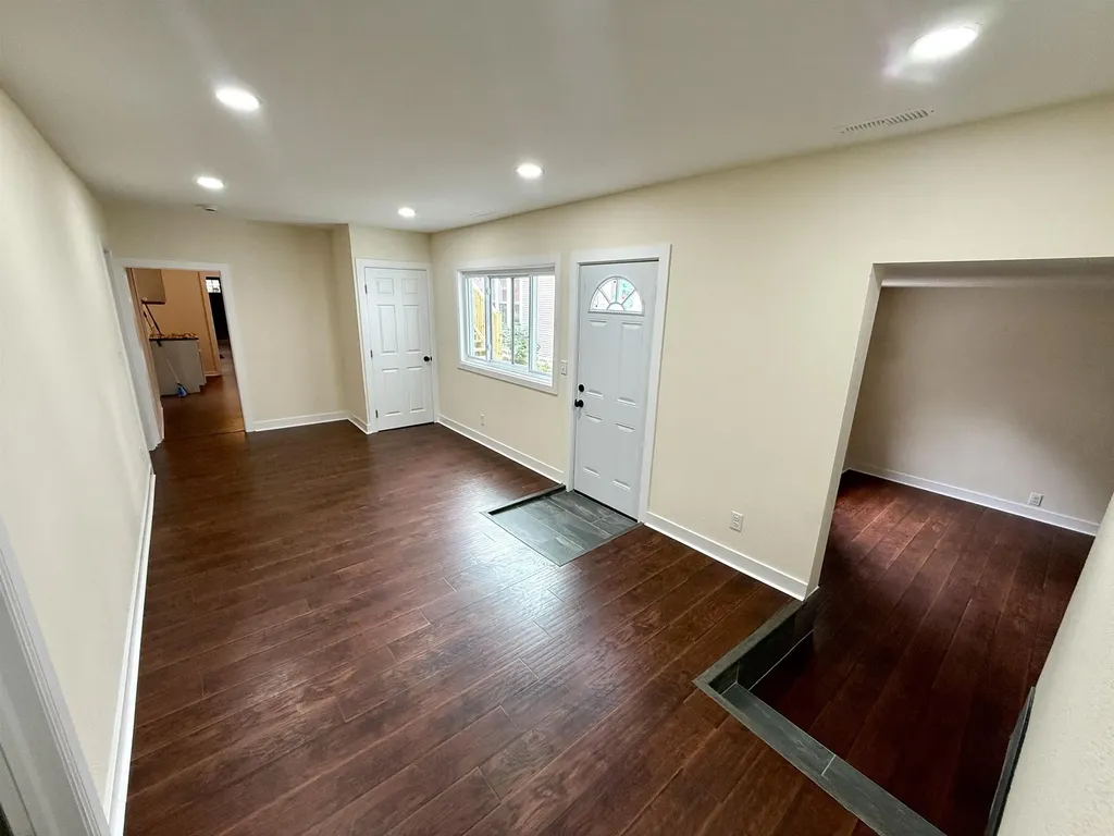 1239 S Main Street Wichita KS 67213