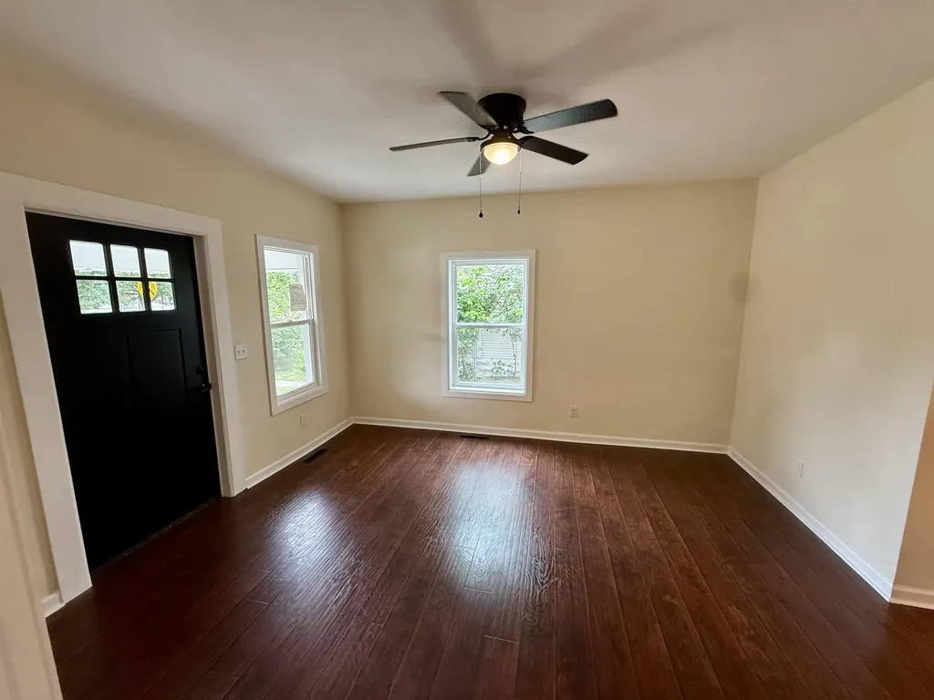 1239 S Main Street Wichita KS 67213