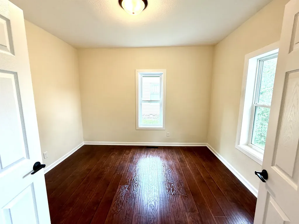 1239 S Main Street Wichita KS 67213