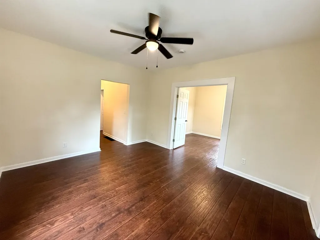 1239 S Main Street Wichita KS 67213