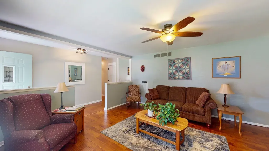 1357 N Valleyview Street Wichita KS 67212