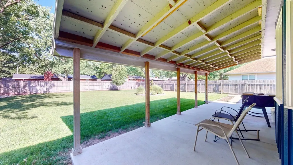 1357 N Valleyview Street Wichita KS 67212