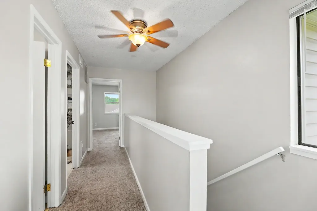 16 Chisholm Creek Wichita KS 67226