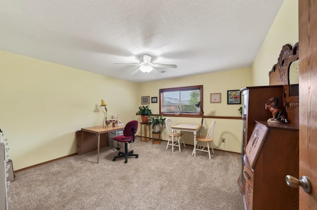 13813 W Texas Wichita KS 67235