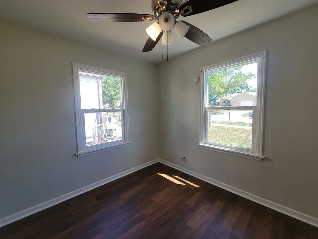 201 N Cherry Wellington KS 67152